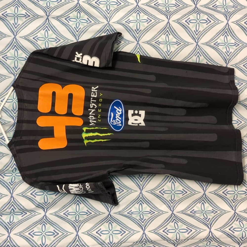 SOLD sorry see my others.  L DC Ken Block Monster #43 tee RARE great condition - Picture 3 of 8